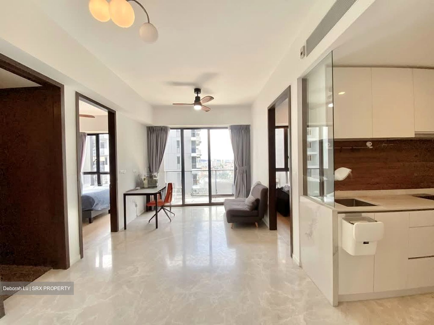 Amber 45 (D15), Apartment #575949051